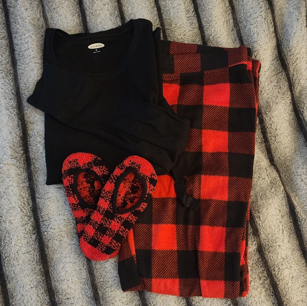Old Navy Red and Black Plaid Pajama Set